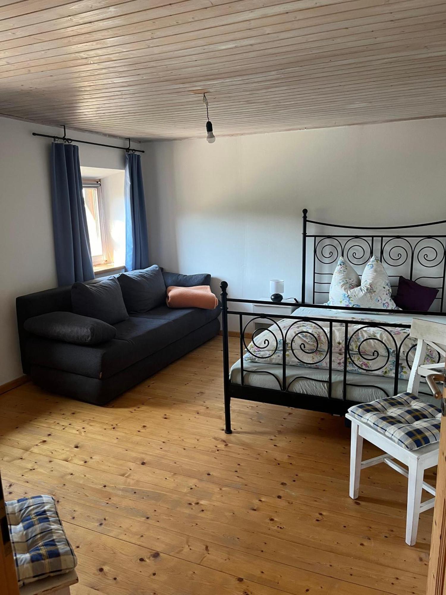Ferienwohnung Metzner Gars エクステリア 写真